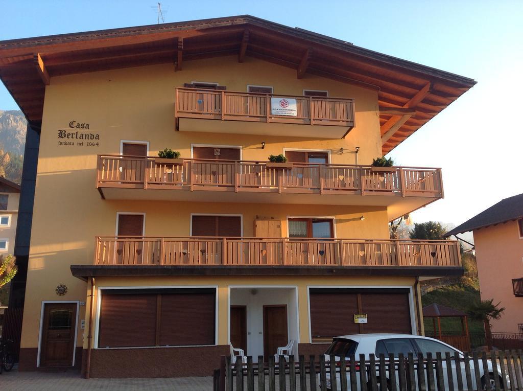 Casa Berlanda Apartman Fiera di Primiero Kültér fotó